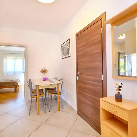 Argo Apartmani Mali Losinj Exterior photo