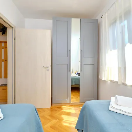 Argo Apartmani Mali Losinj Exterior photo