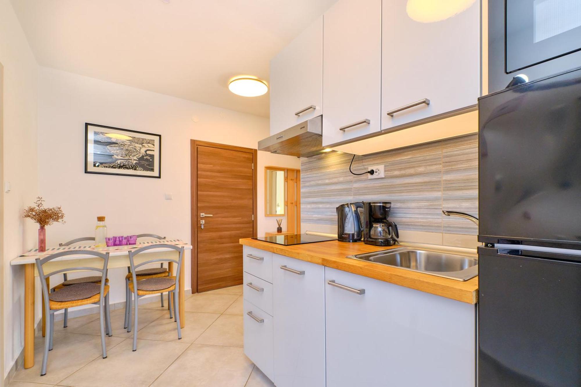 Argo Apartment *