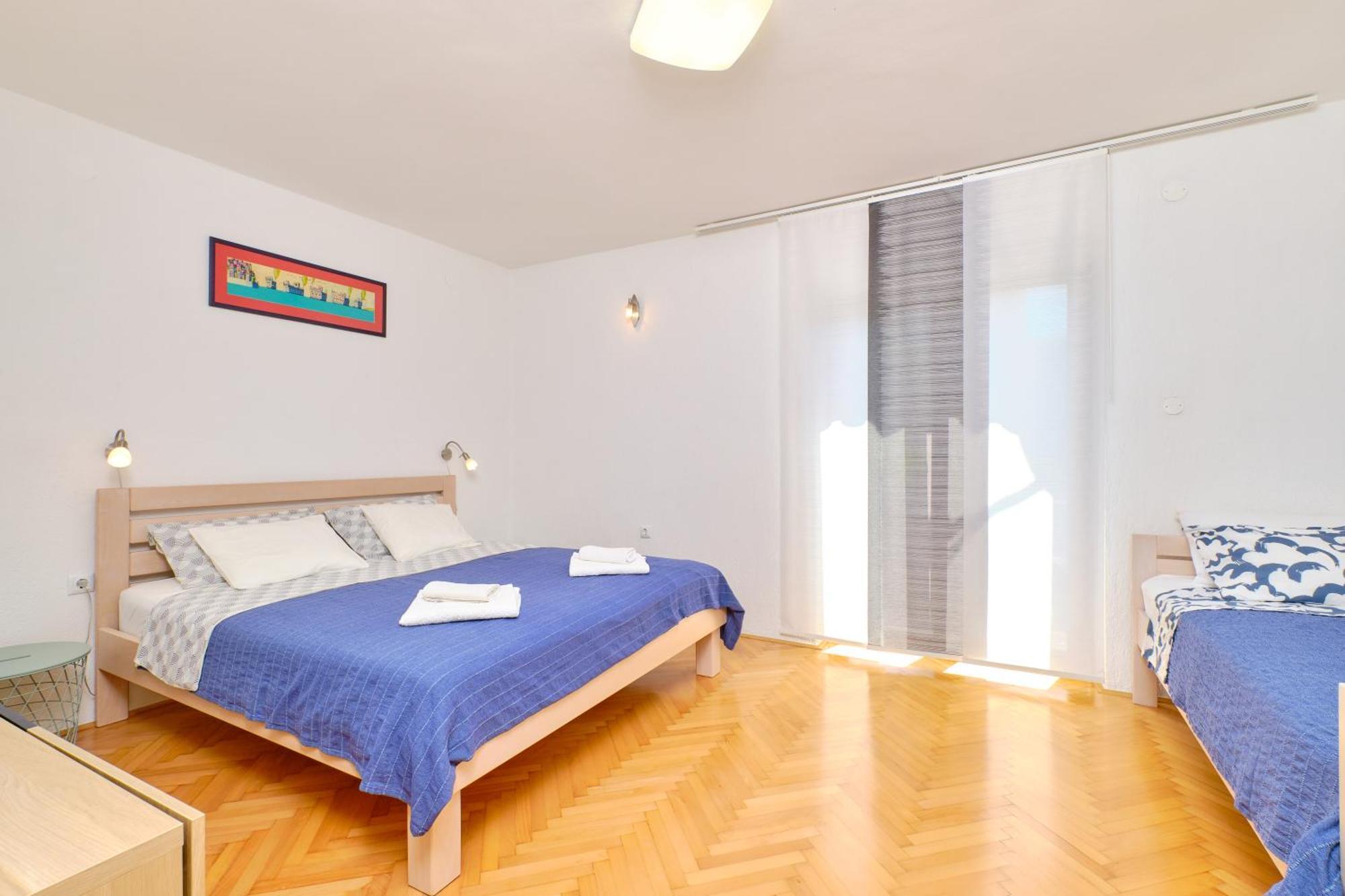 Apartament Argo *